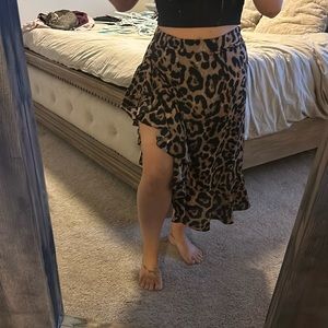 Leopard skirt
